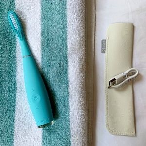 Foreo Issa 2 Leather Pouch for Electric Toothbrush